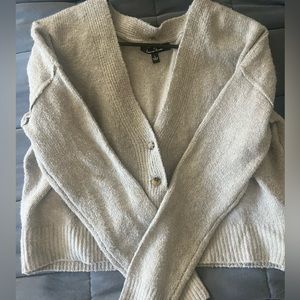 Cropped cardigan